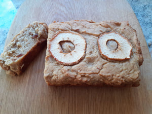 Vegan apple loaf