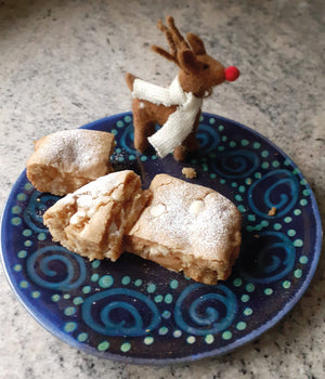 Gingerbread and white chocolate brownies.