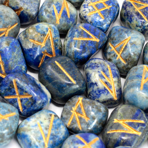 runes stone set in pouch lapis