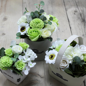 bouquet petite basket pastel green